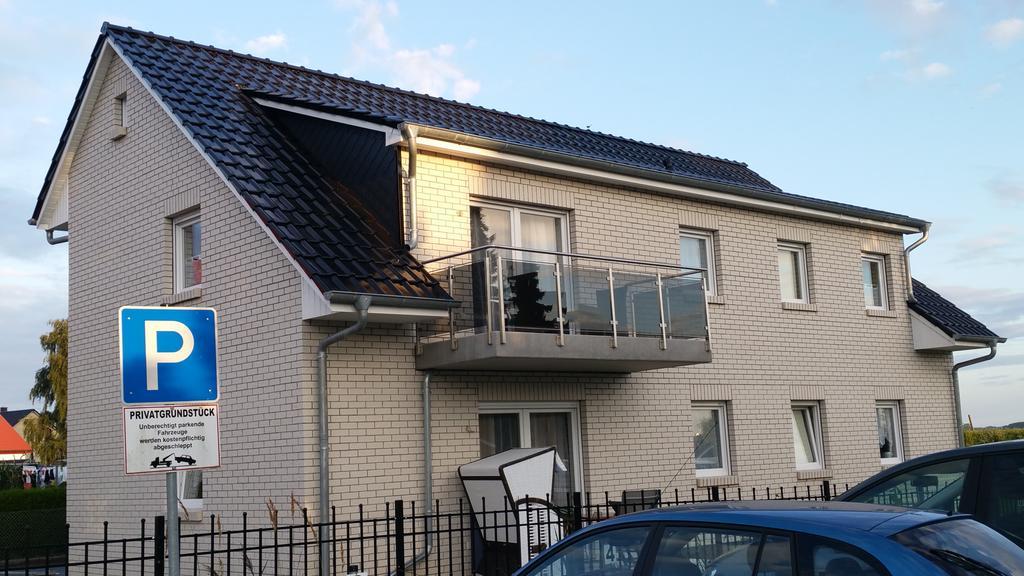 Lucys Haus 1 "Am Peeneblick" Peenemunde Exterior foto